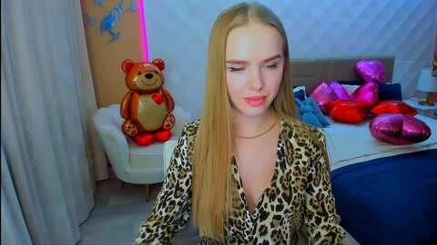 Media: showmetheway Myfreecams Invalid Date