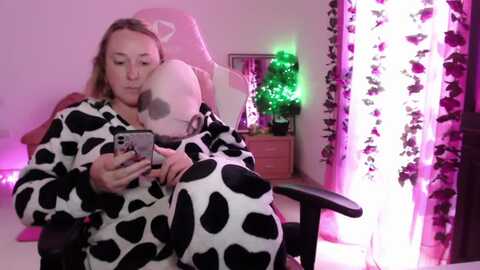 Media: kissica Myfreecams Invalid Date