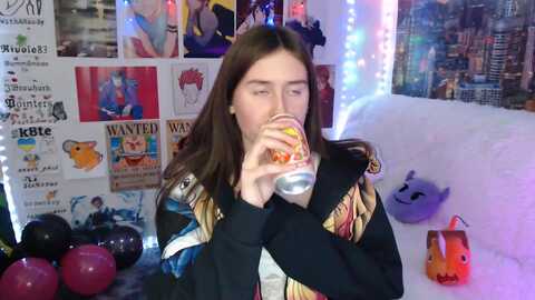 honey_dream @ myfreecams on 20240223