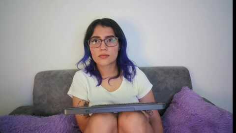 Media: emily_2016 Myfreecams Invalid Date