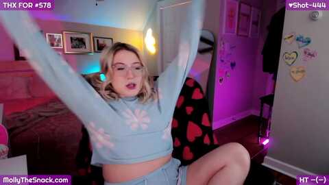 Media: mollysnacks Myfreecams Invalid Date
