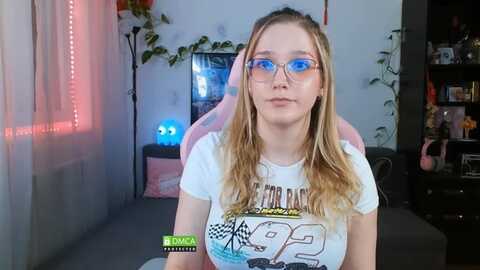 Media: monicmoon18 Myfreecams Invalid Date