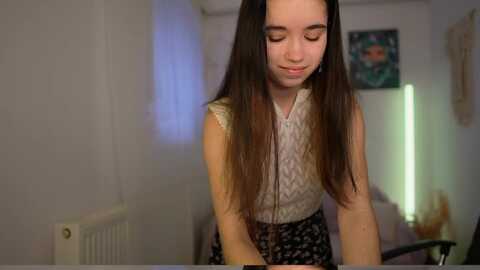 Media: gia_paige18 Myfreecams Invalid Date