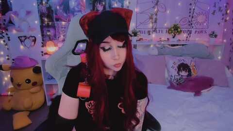 kipahimari @ myfreecams on 20240225