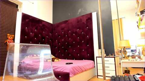 Media: easeace Myfreecams Invalid Date