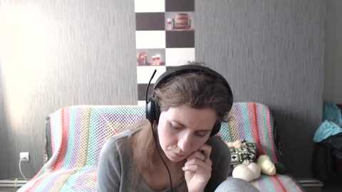 wintergoddess @ myfreecams on 20240226