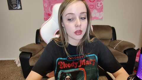 Media: lunalovelyy Myfreecams Invalid Date