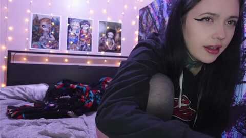 Media: hazelxxxoo Myfreecams Invalid Date