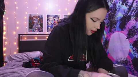 Media: hazelxxxoo Myfreecams Invalid Date