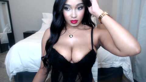 Media: honeynala Myfreecams Invalid Date