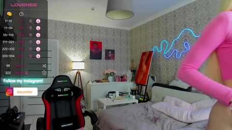 Media: jennyquenn Myfreecams Invalid Date