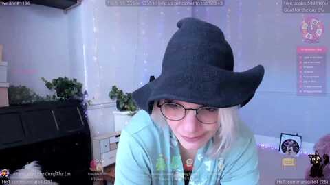 Media: lunawolfie Myfreecams Invalid Date
