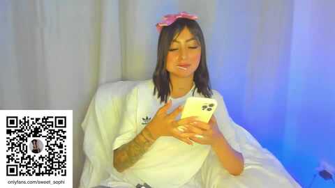 sophi_leone @ myfreecams on 20240305
