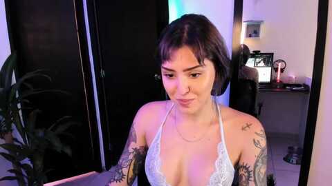 Media: aurorabeckett Myfreecams Invalid Date