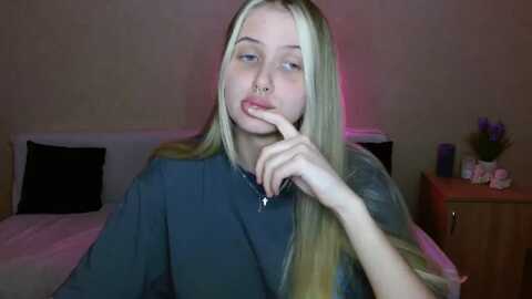 Media: alleiko Myfreecams Invalid Date