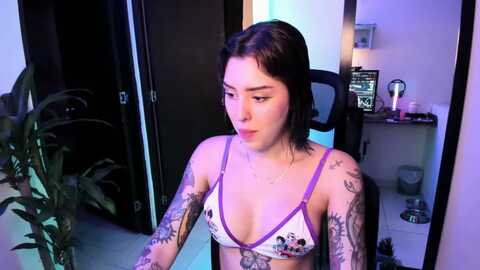 Media: aurorabeckett Myfreecams Invalid Date
