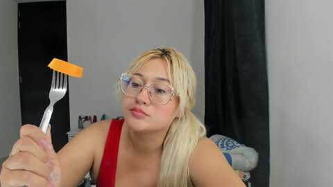 go_kata @ myfreecams on 20240307