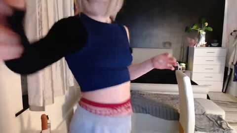 ladycandour @ myfreecams on 20240307