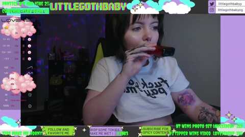 littlegothbby @ myfreecams on 20240308