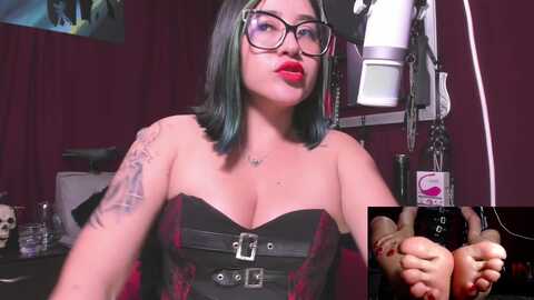 sarabdsm @ myfreecams on 20240308