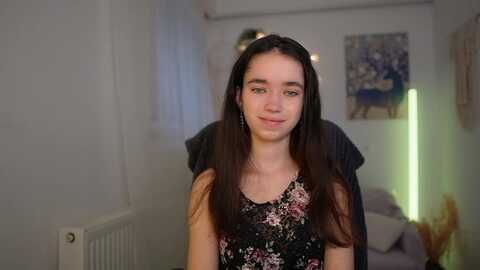 Media: gia_paige18 Myfreecams Invalid Date