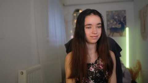 Media: gia_paige18 Myfreecams Invalid Date