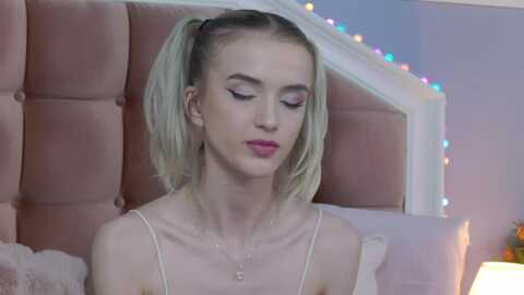 Media: yannajeen Myfreecams Invalid Date