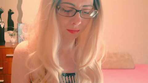 Media: yourdaydreams Myfreecams Invalid Date
