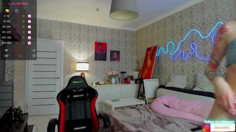 Media: jennyquenn Myfreecams Invalid Date
