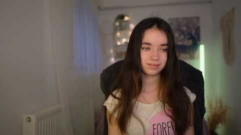 Media: gia_paige18 Myfreecams Invalid Date