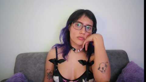 Media: emily_2016 Myfreecams Invalid Date
