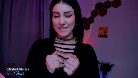 Media: liittlebunny Myfreecams Invalid Date