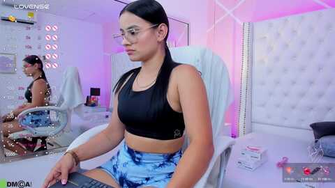 Media: liz_ponds Myfreecams Invalid Date