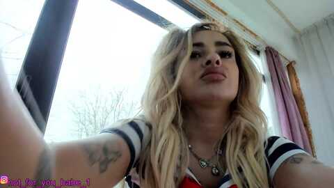 Media: m1ss_ariana Myfreecams Invalid Date