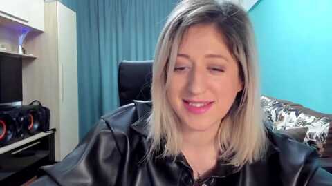 Media: sweetdelia_ Myfreecams Invalid Date