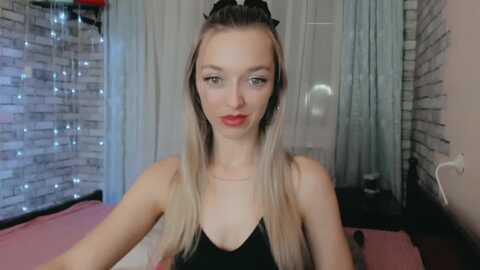 ambri_lili @ myfreecams on 20240314