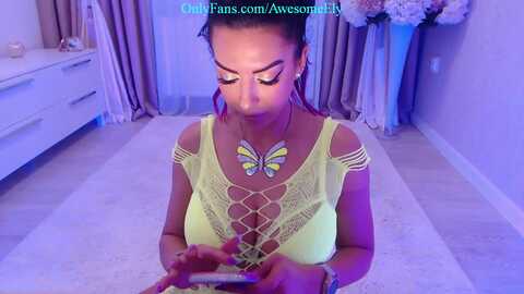 Media: awesomeely Myfreecams Invalid Date