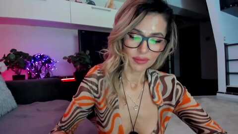Media: smileytinaa Myfreecams Invalid Date
