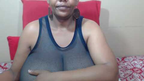 bustykelly50h @ myfreecams on 20240316