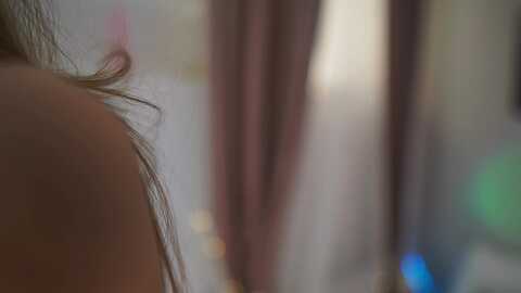 Media: rileyreid_18 Myfreecams Invalid Date