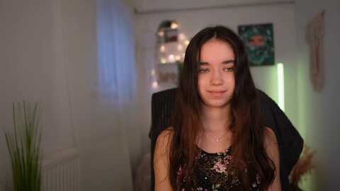 Media: gia_paige18 Myfreecams Invalid Date