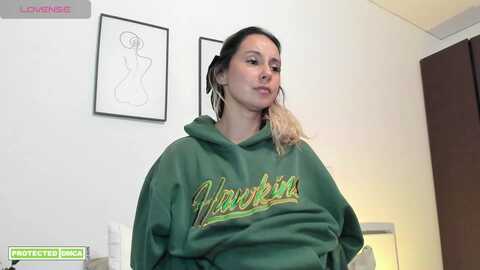 Media: lauravall Myfreecams Invalid Date