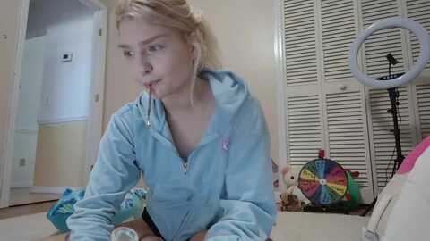 Media: duckchan0 Myfreecams Invalid Date