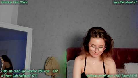 Media: anniekarrera1 Myfreecams Invalid Date