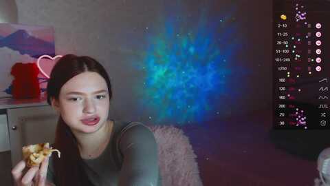 cuteebambi @ myfreecams on 20240320