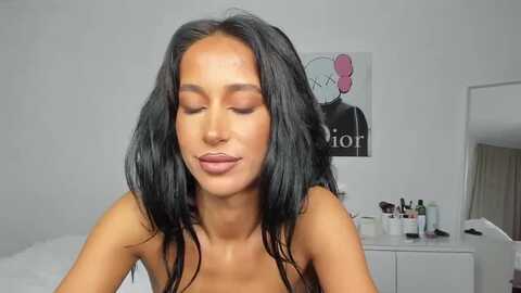 Media: qarinah Myfreecams Invalid Date