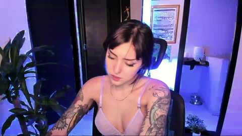 Media: aurorabeckett Myfreecams Invalid Date