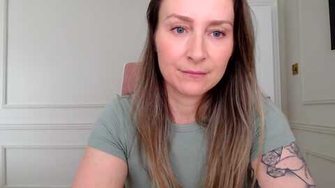boob_jiggler @ myfreecams on 20240325