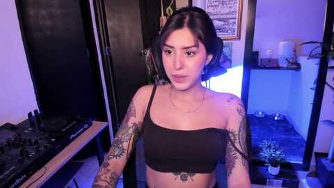 aurorabeckett @ myfreecams on 20240326