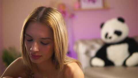 Media: leyameyers Myfreecams Invalid Date